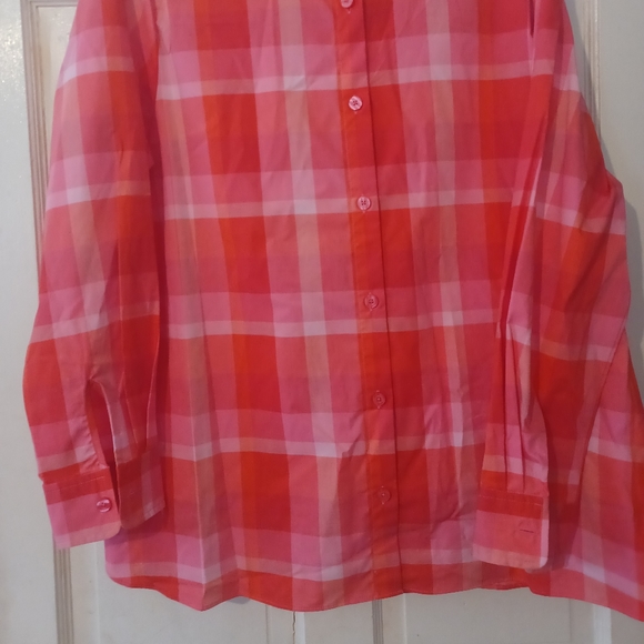 Ladies Button Down Shirt, Color Red - Picture 2 of 3